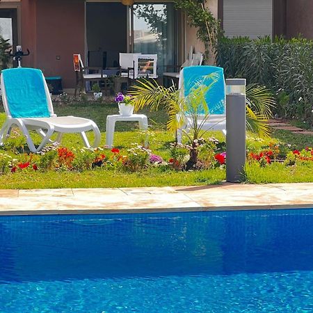 Appartement De Luxe Avec Jardin Vue Sur La Piscine Golf Securise 24H Sur 24 A 5 Minutes De L Aeroport マラケシュ エクステリア 写真